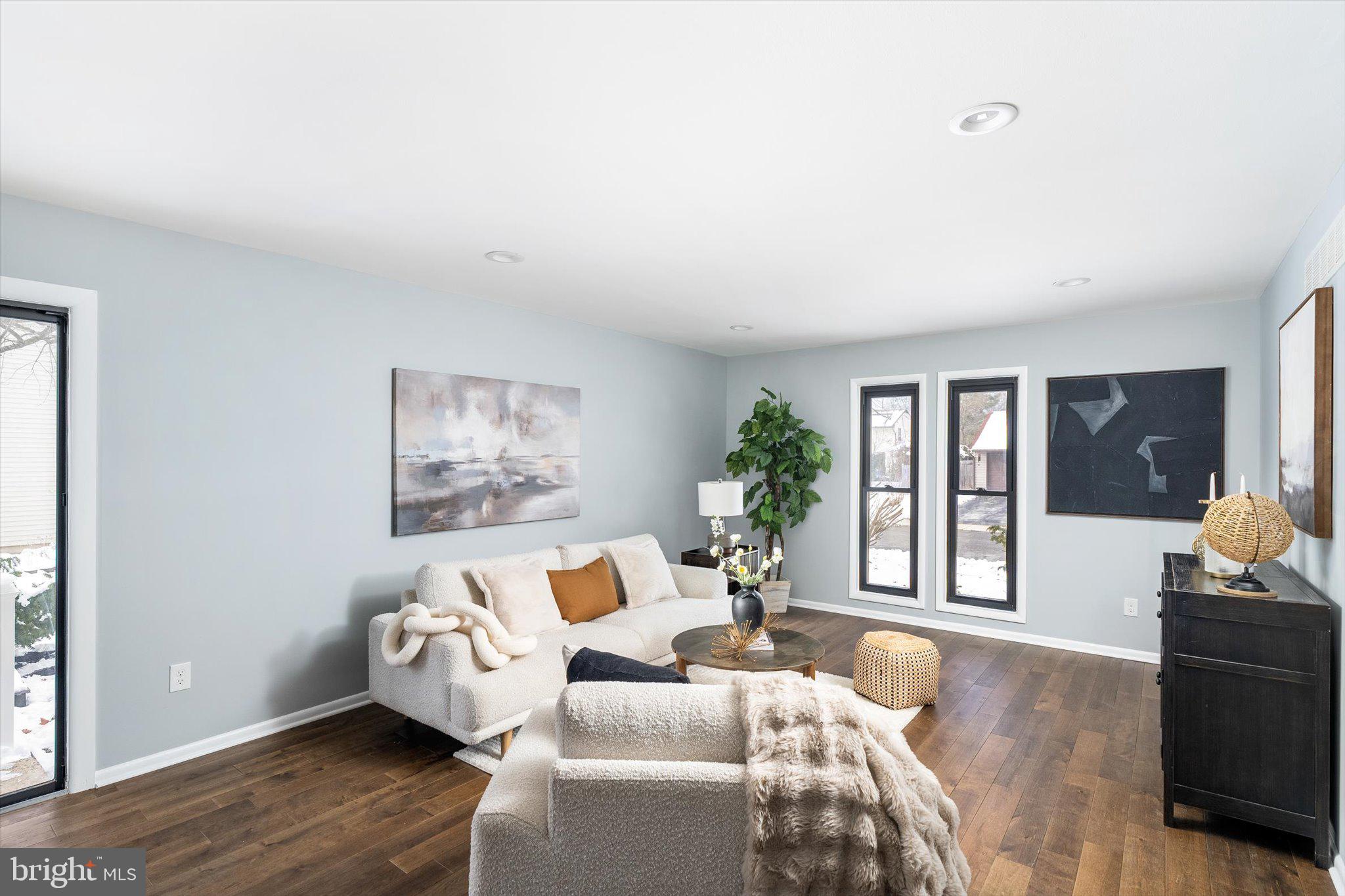 13 Pennington Road East Windsor, NJ 08520 - Photo 6 of 33 Gallery Image 6