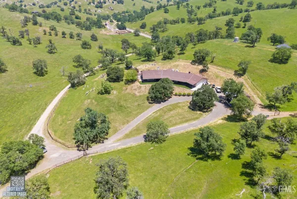 $950,000 | Undisclosed Address, Bakersfield, CA 93308