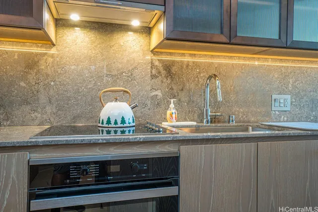 $3,100 | 1000 Auahi Street, Unit 1905, Honolulu, HI 96814