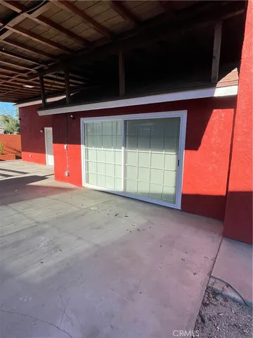 a view of empty room