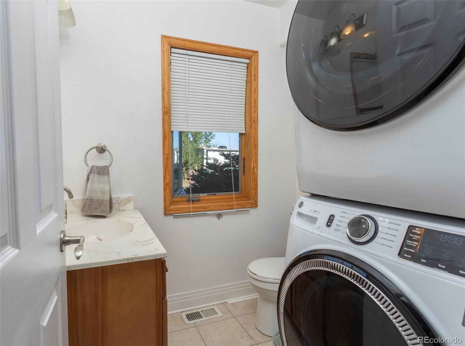 380 County Road Louisville, CO 80027 - Photo 5 of 27