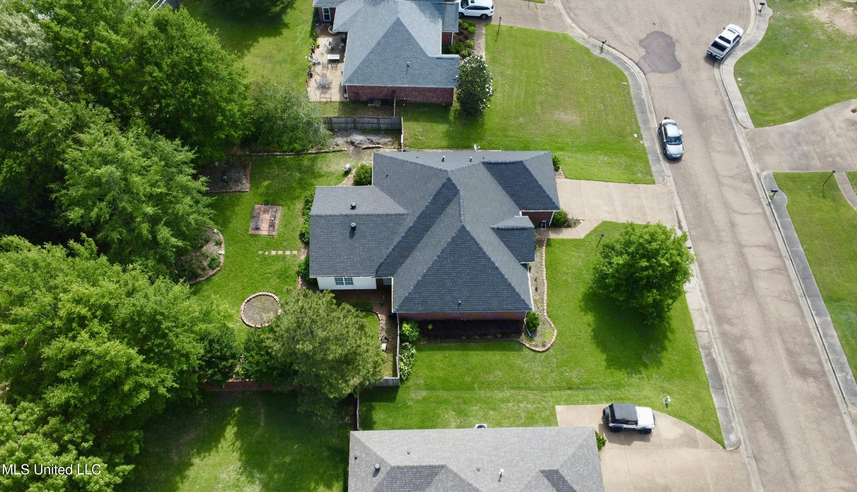 112 Pawnee Place Clinton, MS 39056 - Photo 33 of 43 dji_fly_20250430_102438_337_174602682805