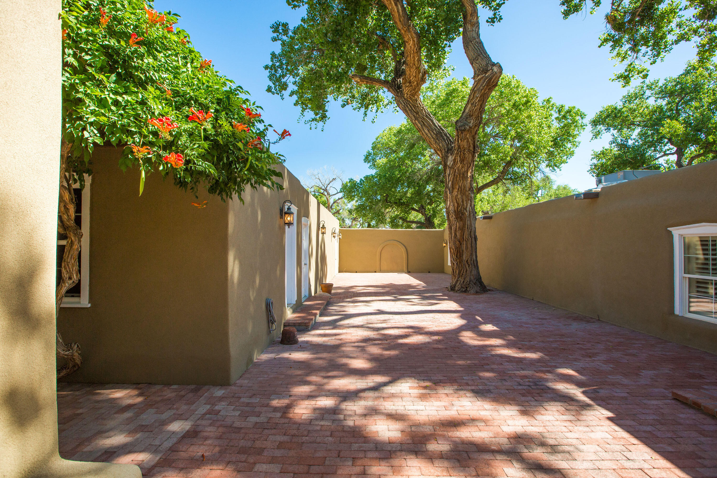 2535 Via Rio Place Albuquerque, NM 87107 - Photo 68 of 70 Gallery Image 68