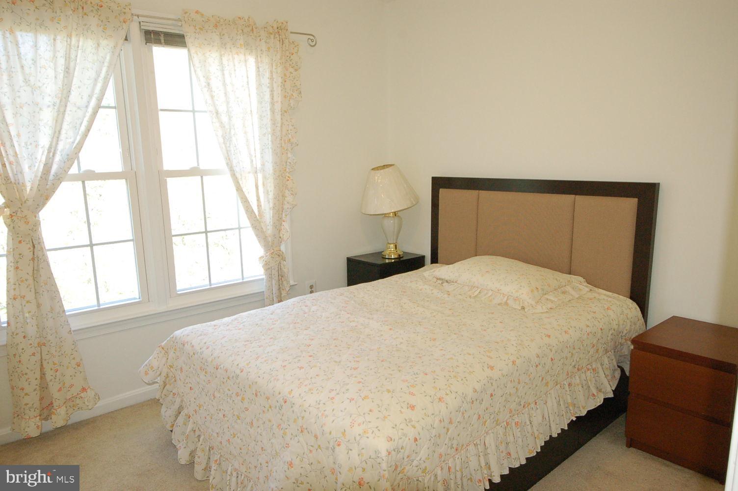 10820 Douglas Avenue Silver Spring, MD 20902 - Photo 46 of 61 Bedroom 2