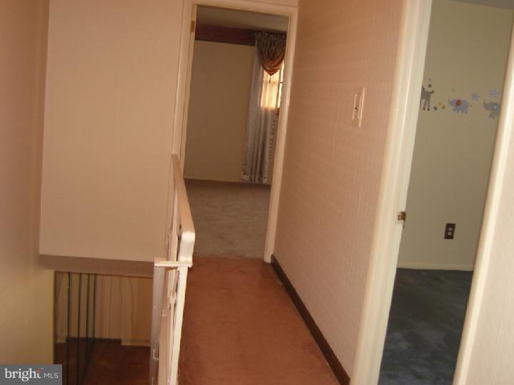 3452 Primrose Road Philadelphia, PA 19114 - Photo 15 of 24 Hallway