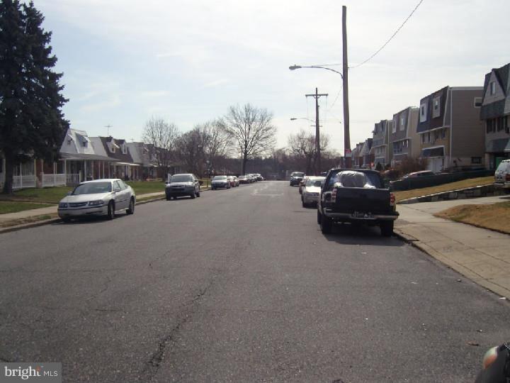 3452 Primrose Road Philadelphia, PA 19114 - Photo 22 of 24 Gallery Image 22