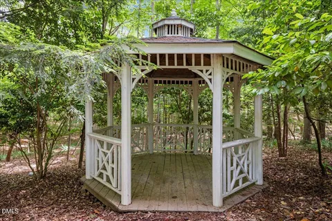 $1,325,000 | 1009 Bentham Drive, Raleigh, NC 27614