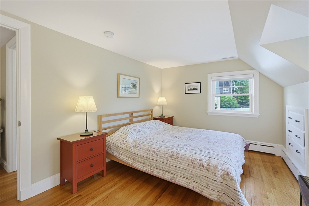 11 Hatfield Road Newton, MA 02465 - Photo 24 of 37