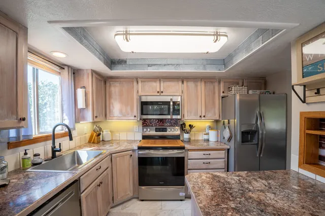 $429,900 | 3510 East Pineglen Avenue, Mead, WA 99021