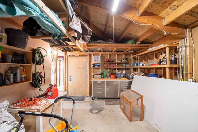 $429,900 | 3510 East Pineglen Avenue, Mead, WA 99021