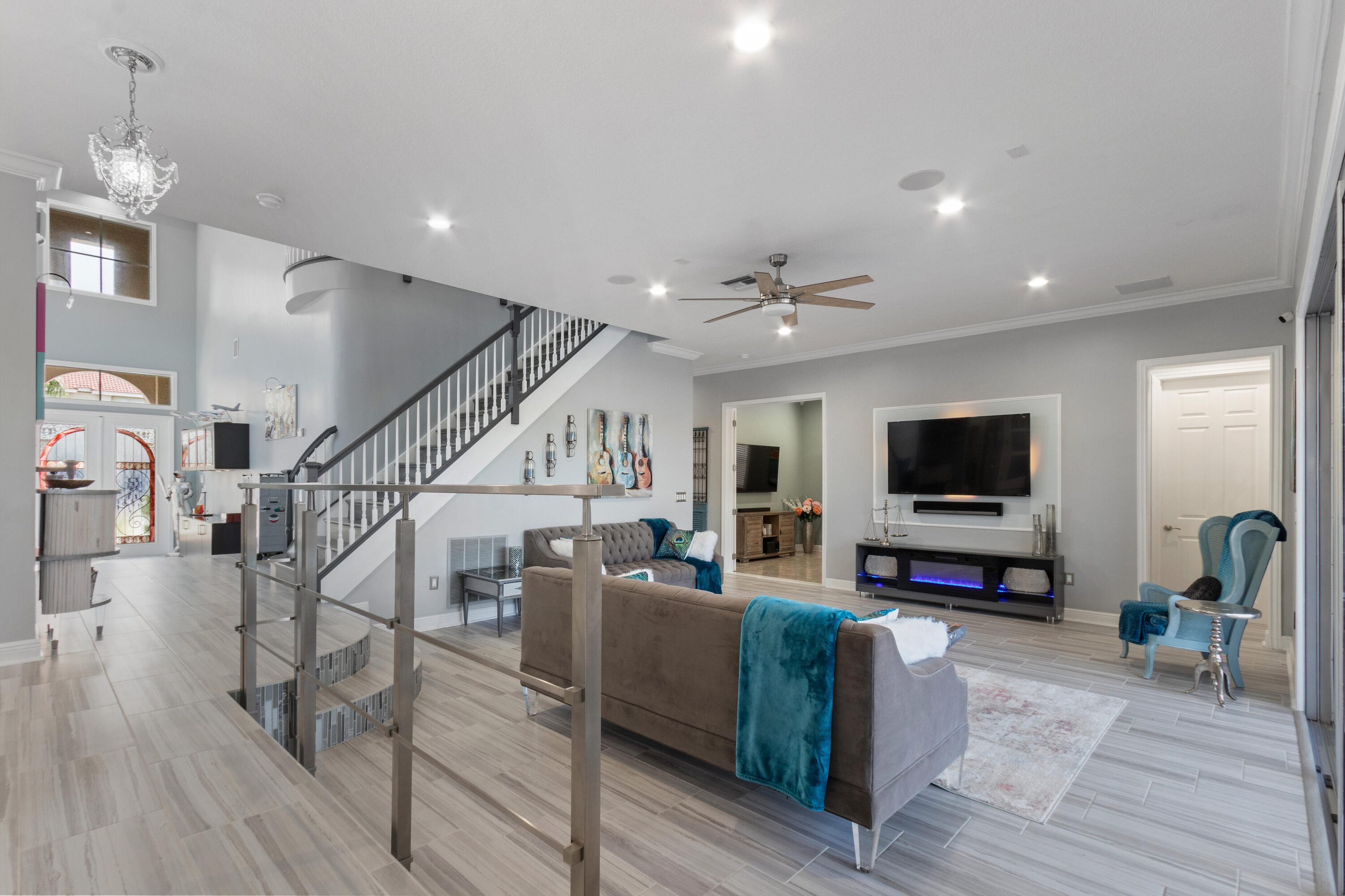 2681 Cooper Way Wellington, FL 33414 - Photo 22 of 101 22. Family Room