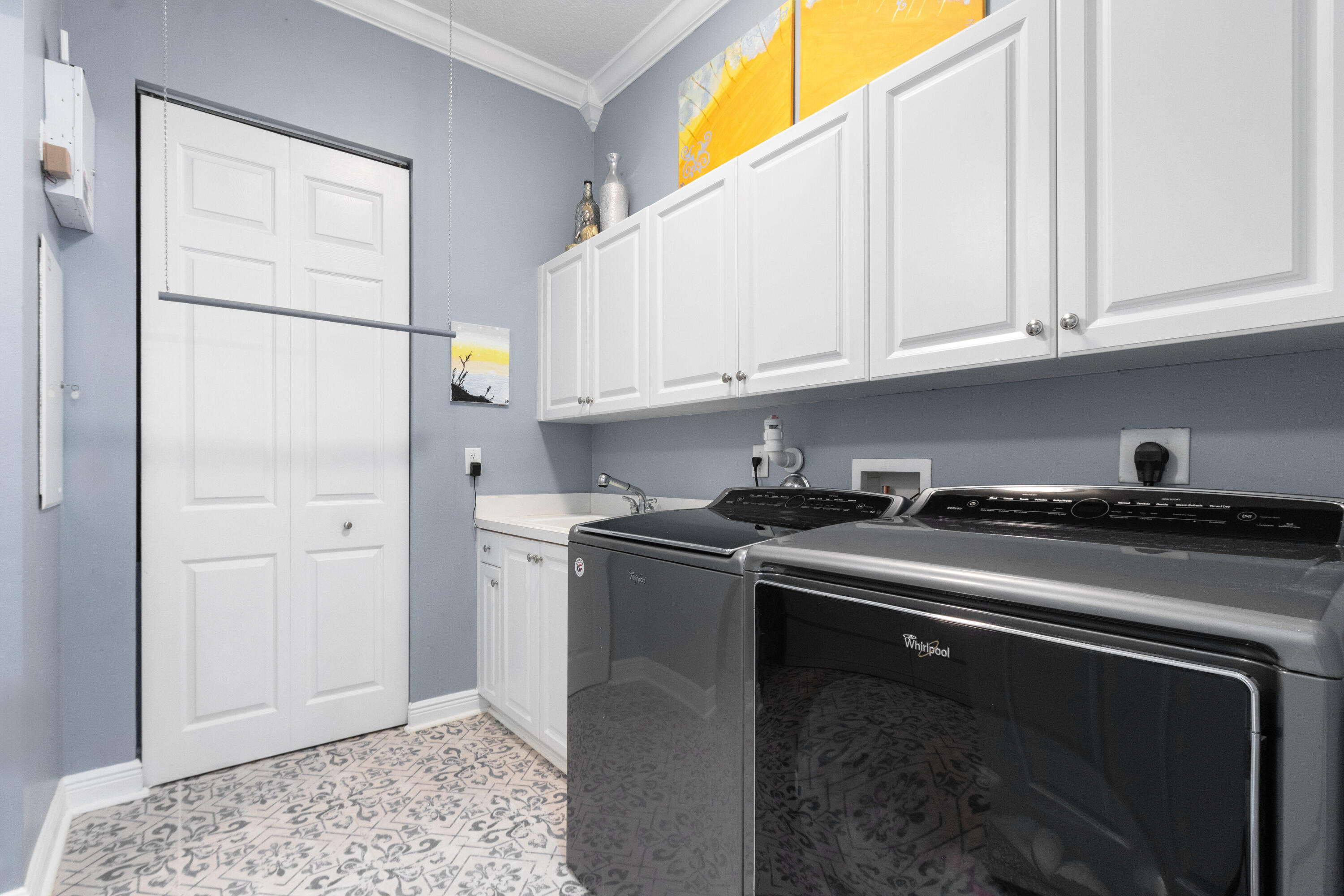 2681 Cooper Way Wellington, FL 33414 - Photo 56 of 101 56. Laundry Room