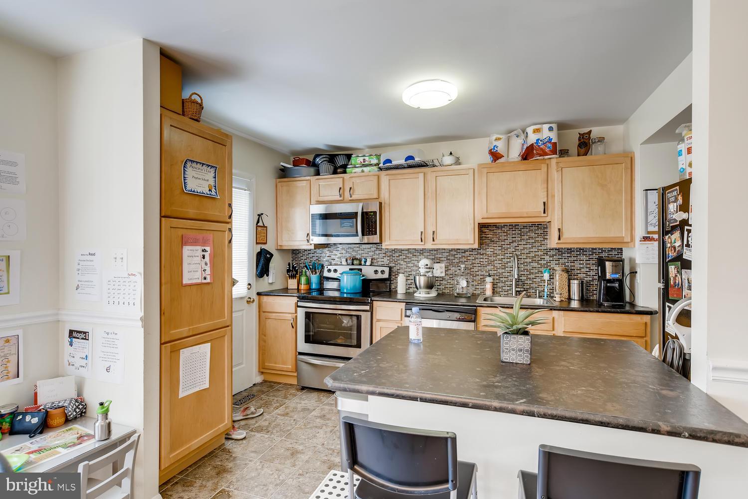 3409 Saluda Road Baltimore, MD 21236 - Photo 7 of 23 Gallery Image 7