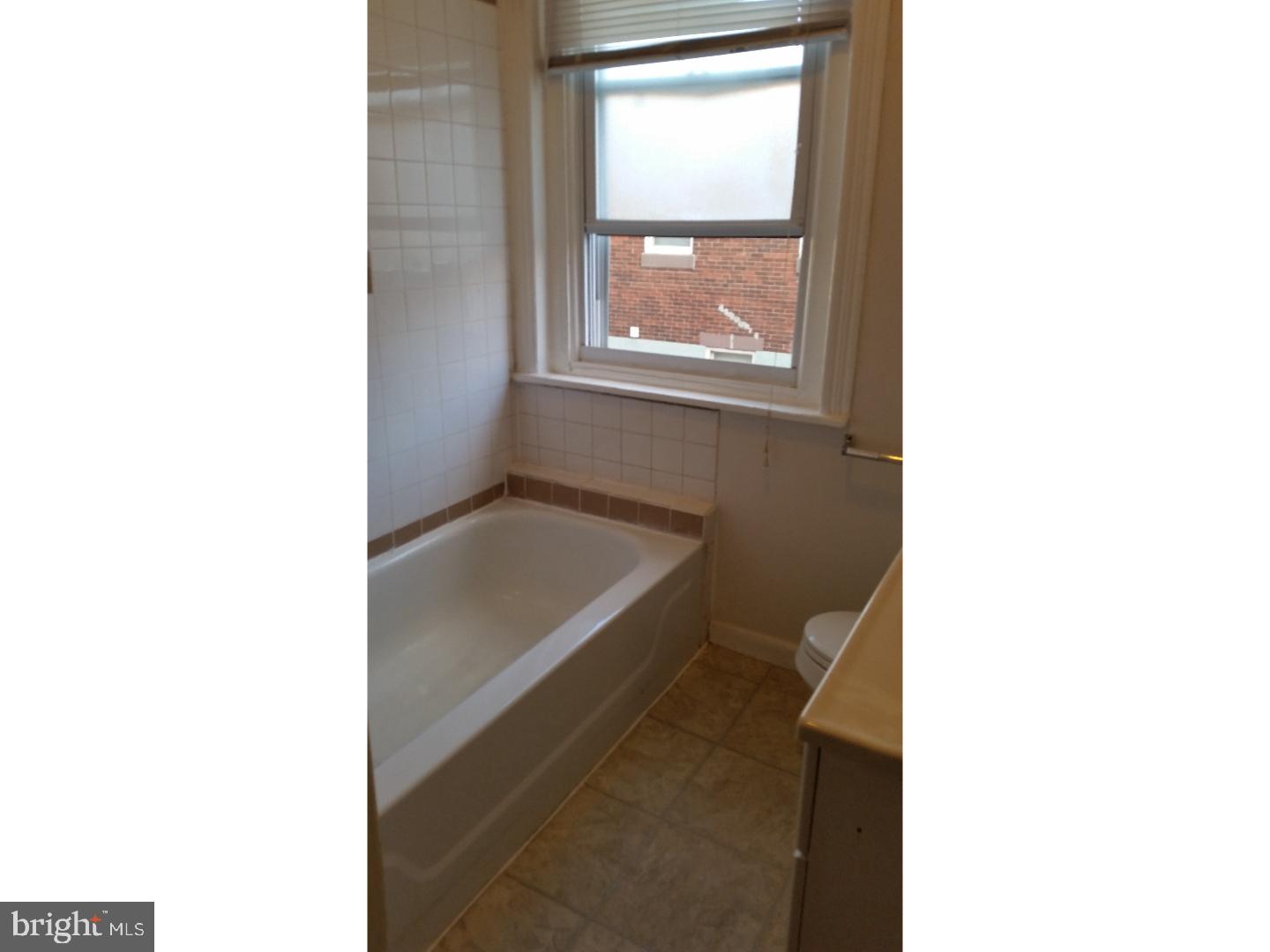 716 West Ritner Street, Unit 2 Philadelphia, PA 19148 - Photo 9 of 11