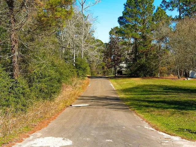 $31,900 | 26 Phillips Road, Onalaska, TX 77360