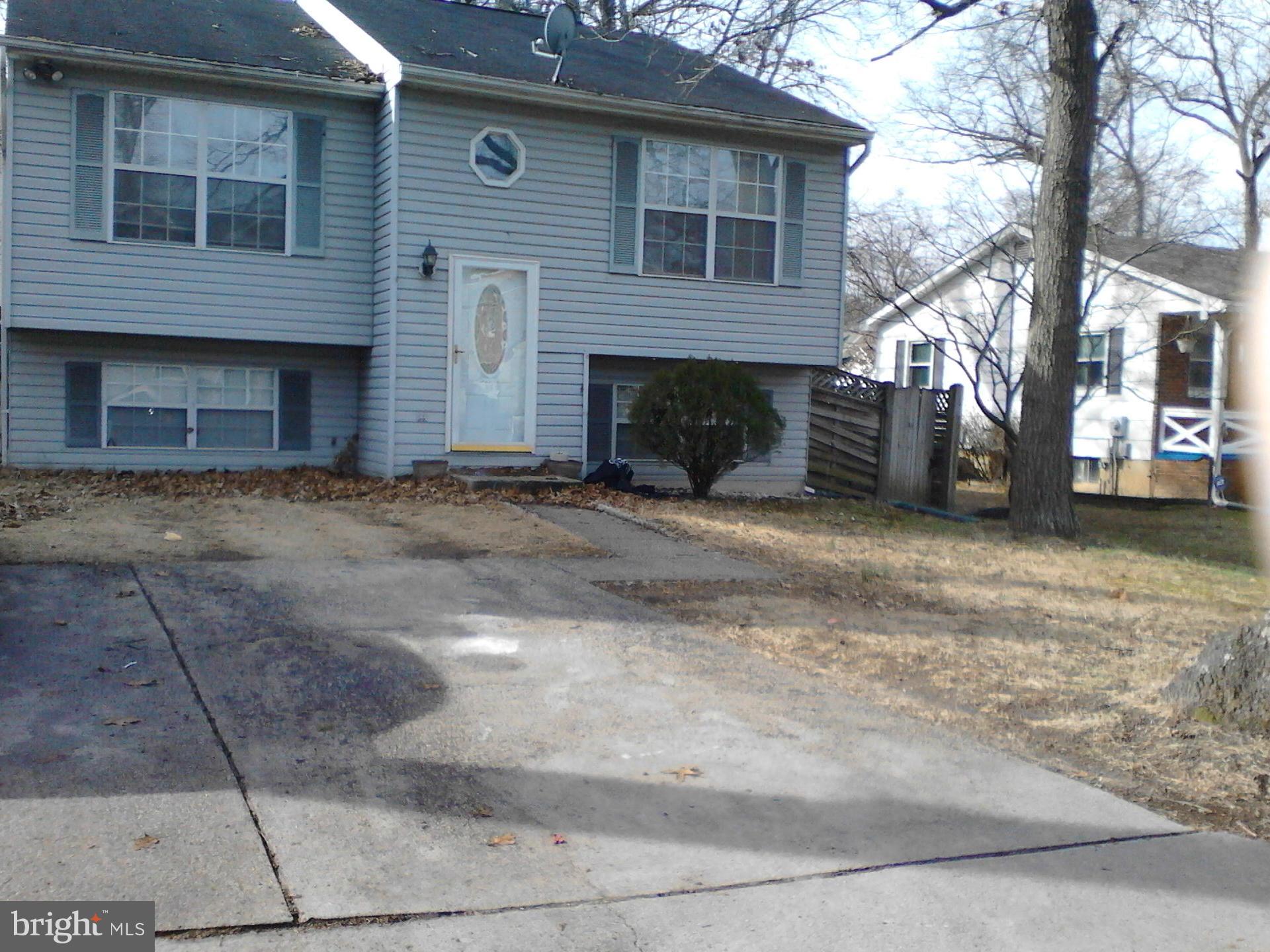 7844 Camp Road Pasadena, MD 21122 - Photo 1 of 17 Exterior (Front)