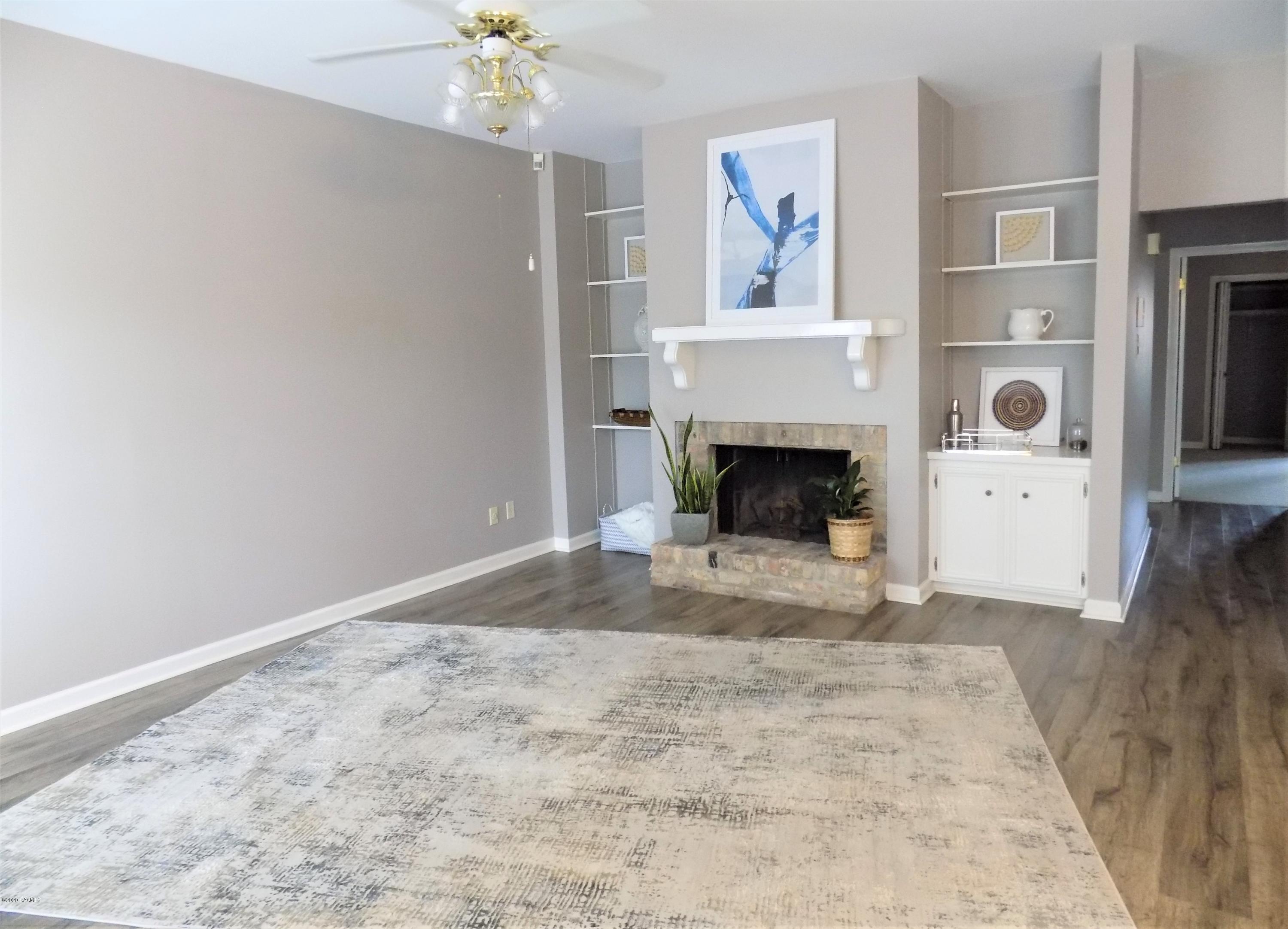 303 Eraste Landry Road Lafayette, LA 70506 - Photo 7 of 26 Gallery Image 7