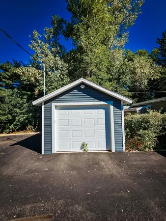 $249,900 | 9 State Street, Hillsdale, MI 49242