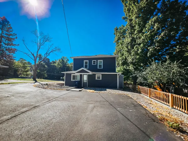 $249,900 | 9 State Street, Hillsdale, MI 49242