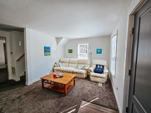 $249,900 | 9 State Street, Hillsdale, MI 49242