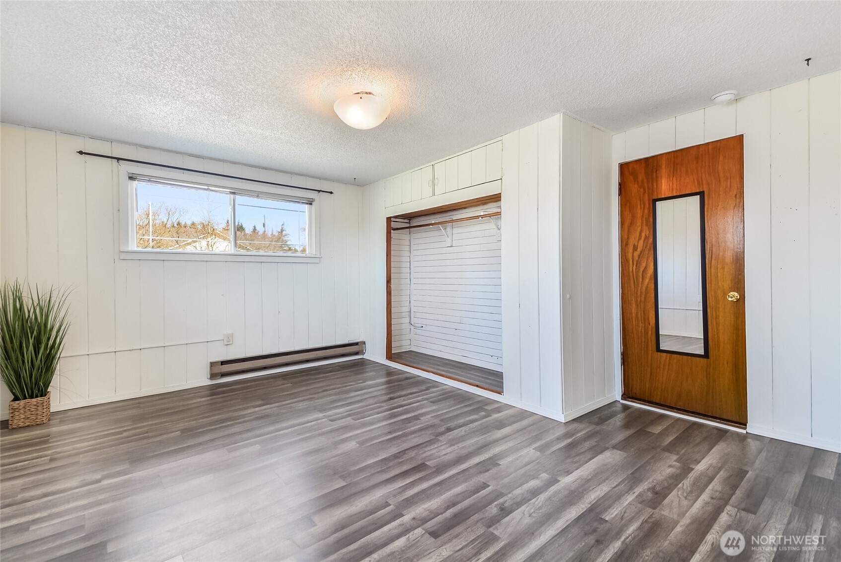 2316 7th Street Everett, WA 98201 - Photo 13 of 36