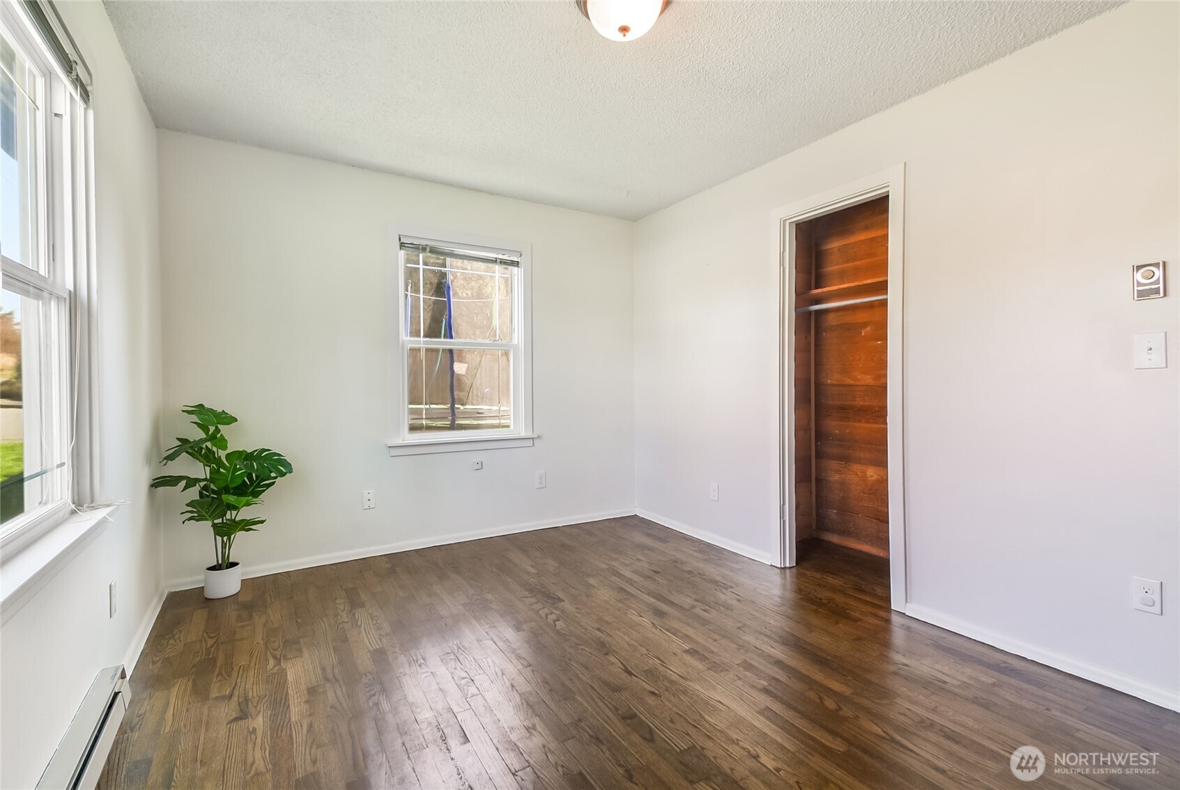 2316 7th Street Everett, WA 98201 - Photo 17 of 36