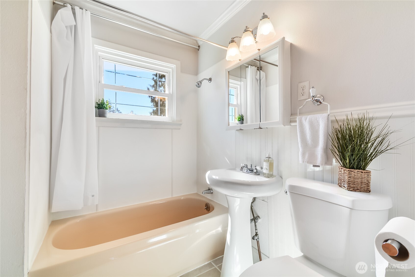 2316 7th Street Everett, WA 98201 - Photo 21 of 36