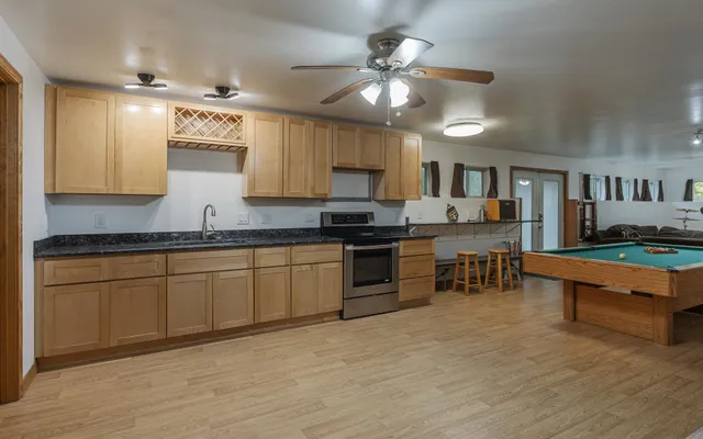 $475,000 | 430 Huckle Hill Road, Vernon, VT 05354