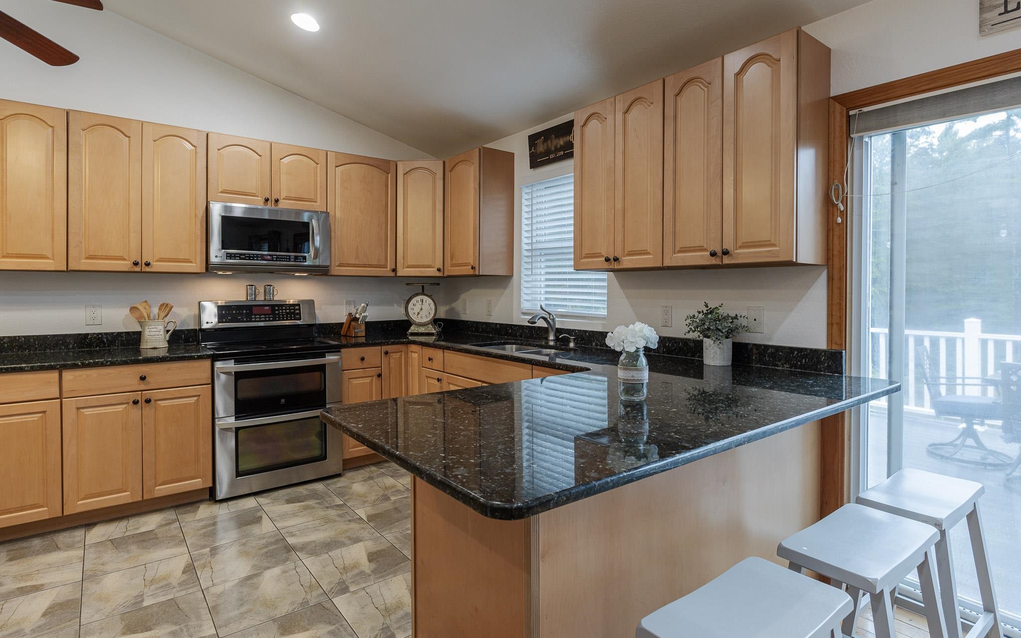 430 Huckle Hill Road Vernon, VT 05354 - Photo 6 of 56