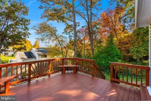 $464,900 | 5613 Gregory Drive, Lanham, MD 20706