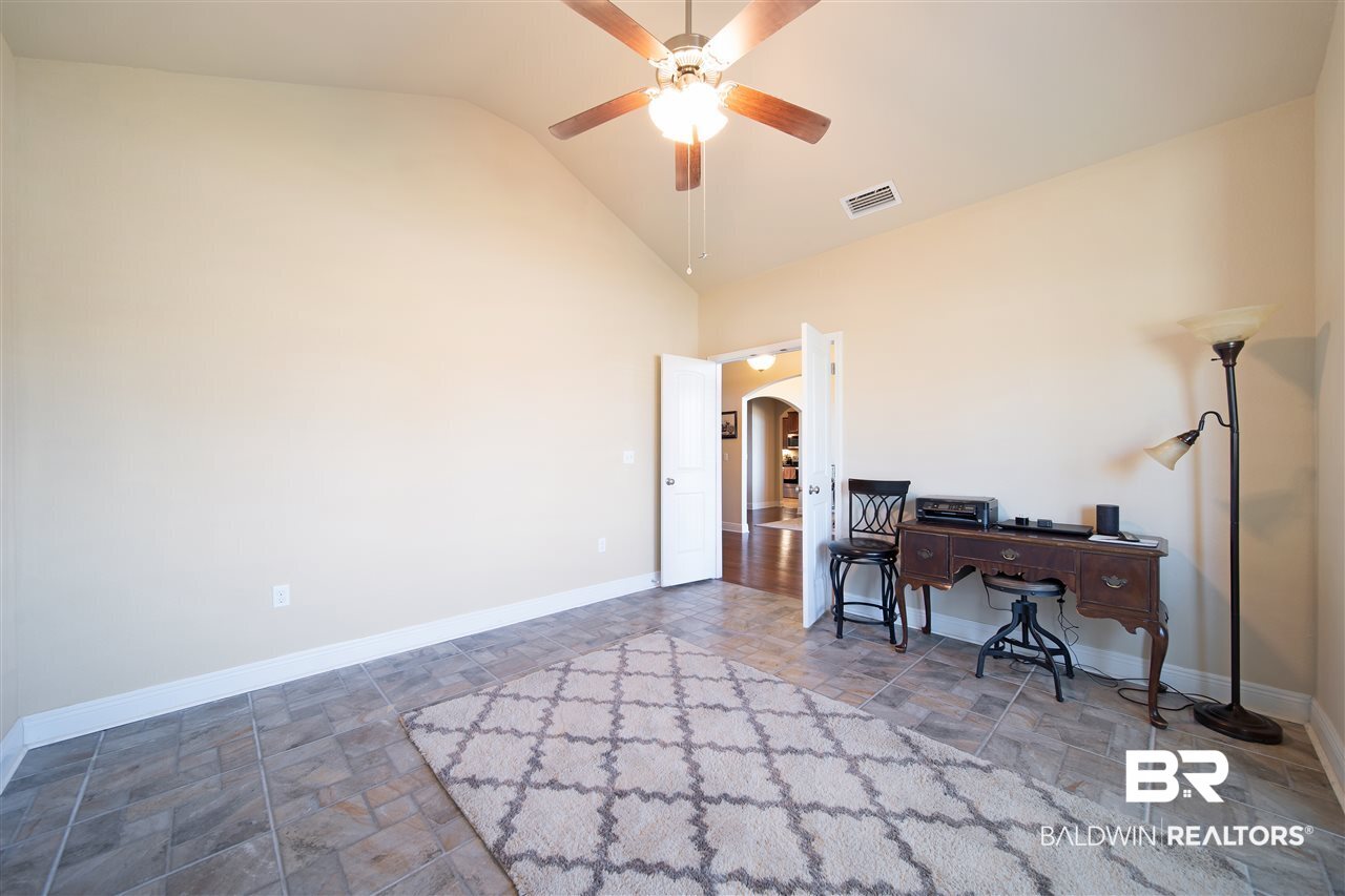 1042 Tampa Avenue Foley, AL 36535 - Photo 6 of 37