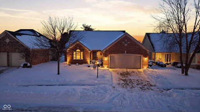 $439,900 | 12020 Clubhouse Drive, Fishers, IN 46038
