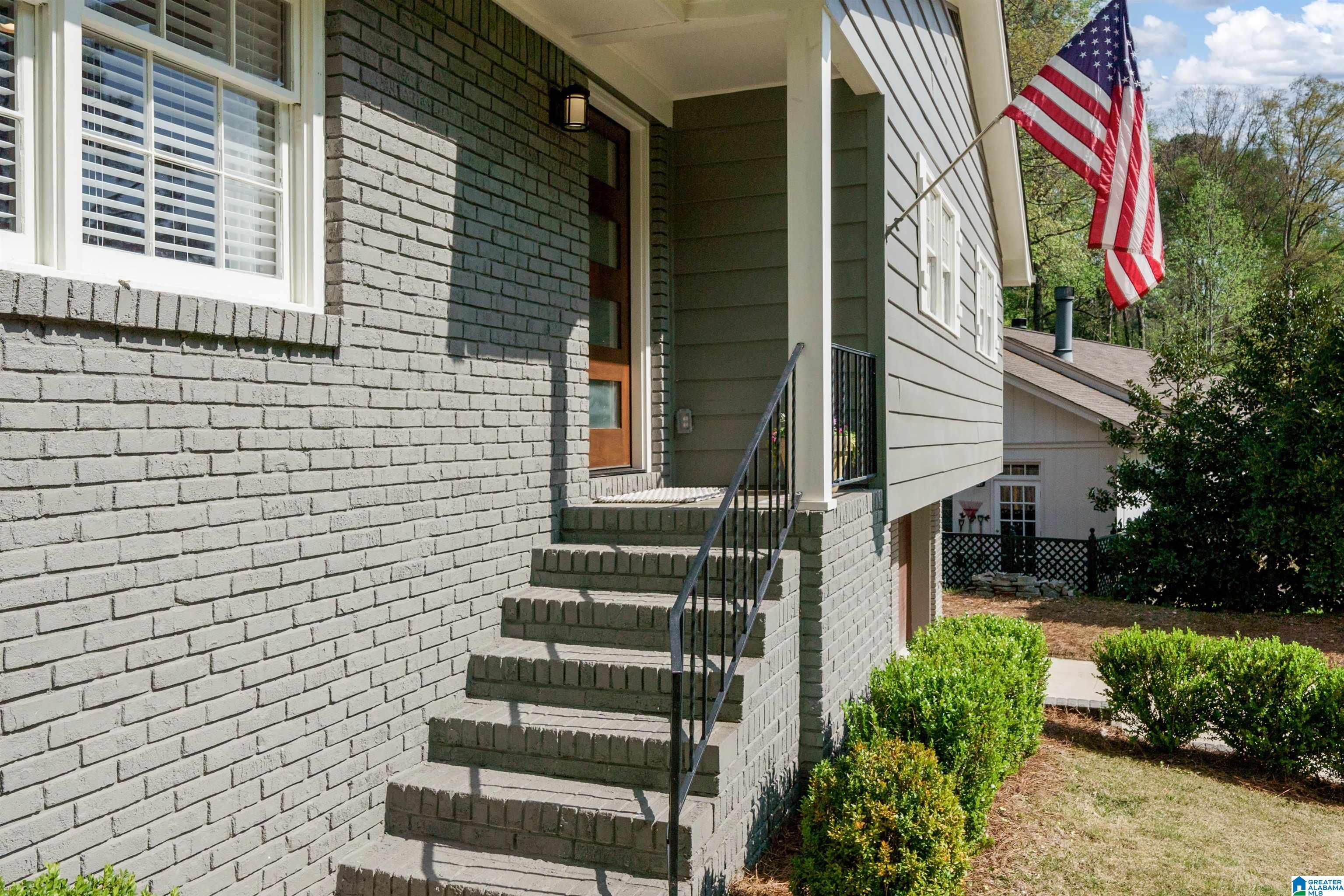 4180 Winston Way Birmingham, AL 35213 - Photo 4 of 50