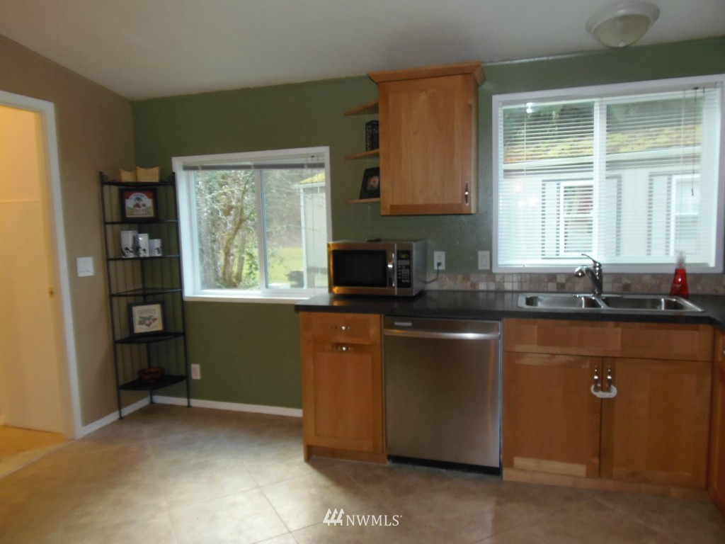 3557 Cedarville Road, Unit 25 Bellingham, WA 98226 - Photo 3 of 15 Gallery Image 3