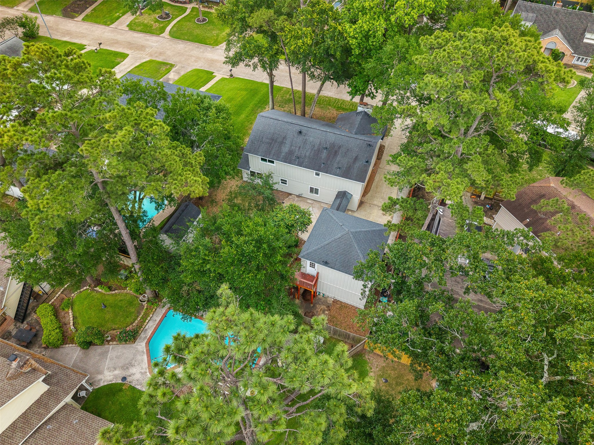 4238 Annawood Circle Spring, TX 77388 - Photo 43 of 46 an aerial view of a house with yard