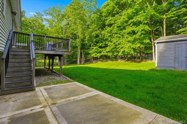 31 Laura Road Monroe, NY 10950 - Photo 36 of 39 a view of a backyard with a garden