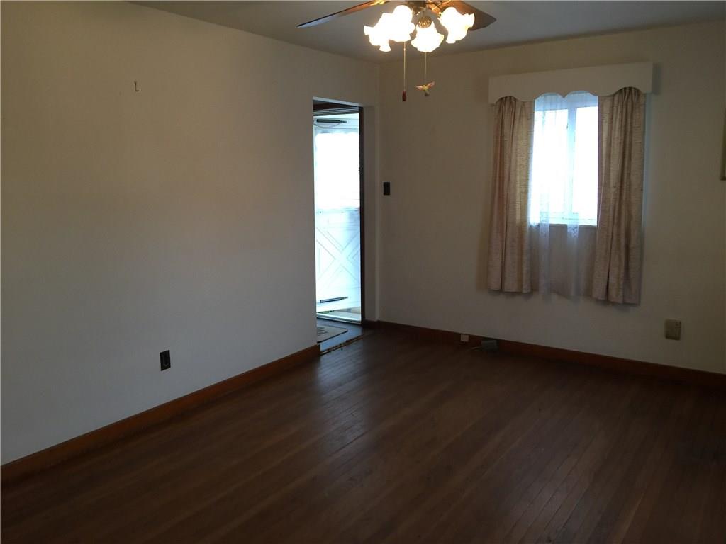 12x16 Living Room with Beautiful Hard Wood Floors!  Spacious and Bright!