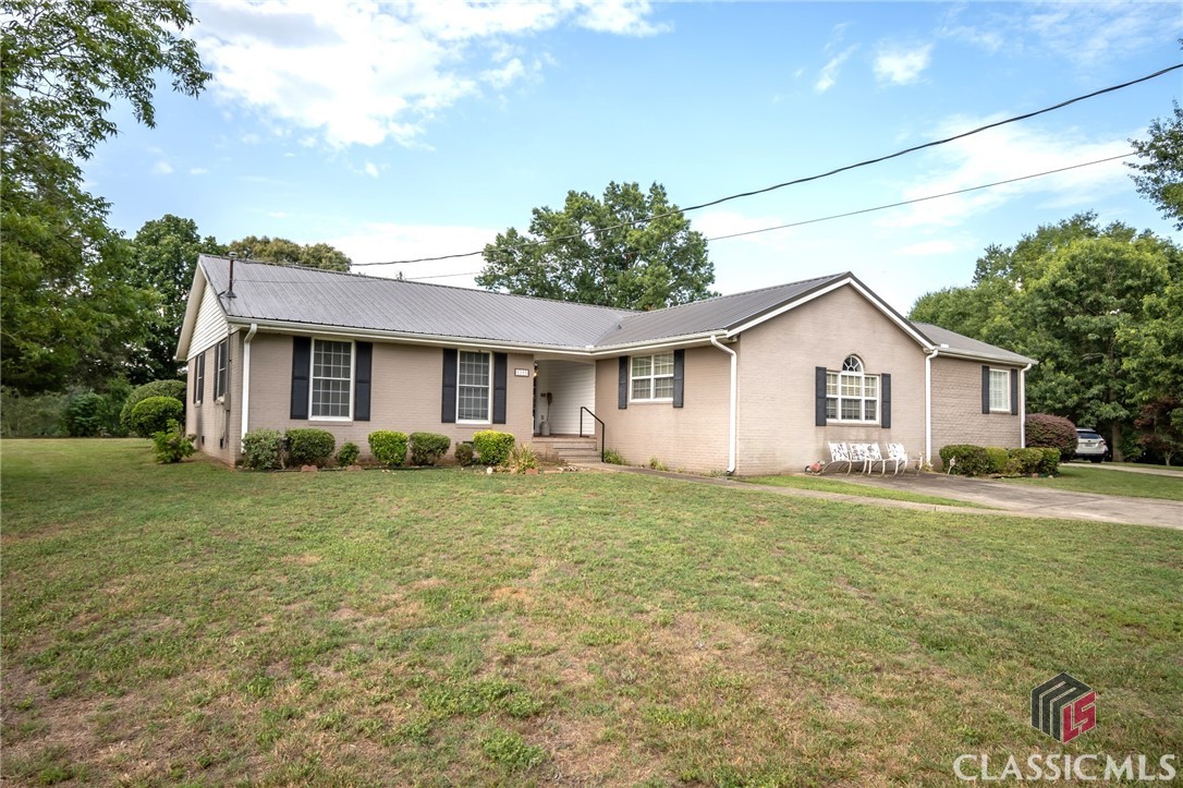 1395 Leon Ellis Road Hull, GA 30646 - Photo 1 of 68