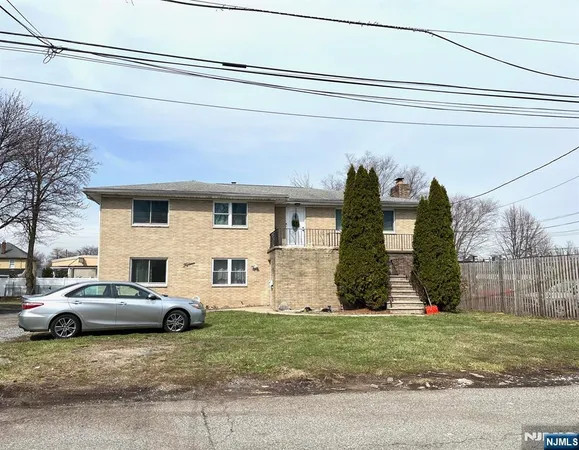 $950,000 | 15 Vogt Lane, Little Ferry, NJ 07643