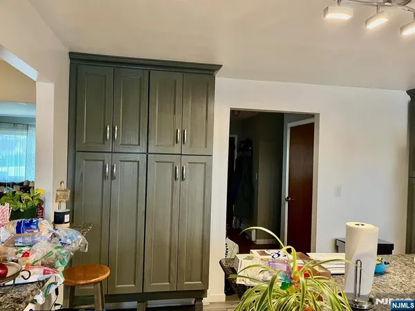 $950,000 | 15 Vogt Lane, Little Ferry, NJ 07643