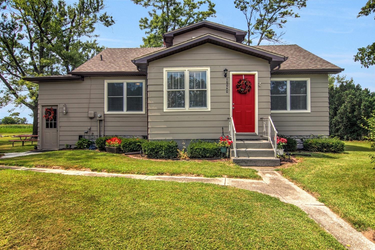 10040 North 1000th Street West Demotte, IN 46310 - Photo 3 of 10 1500x999