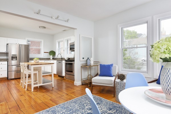 4 Perry Street, Unit 2 Brookline, MA 02445 - Photo 3 of 12