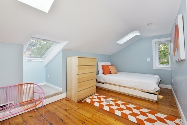 4 Perry Street, Unit 2 Brookline, MA 02445 - Photo 9 of 12