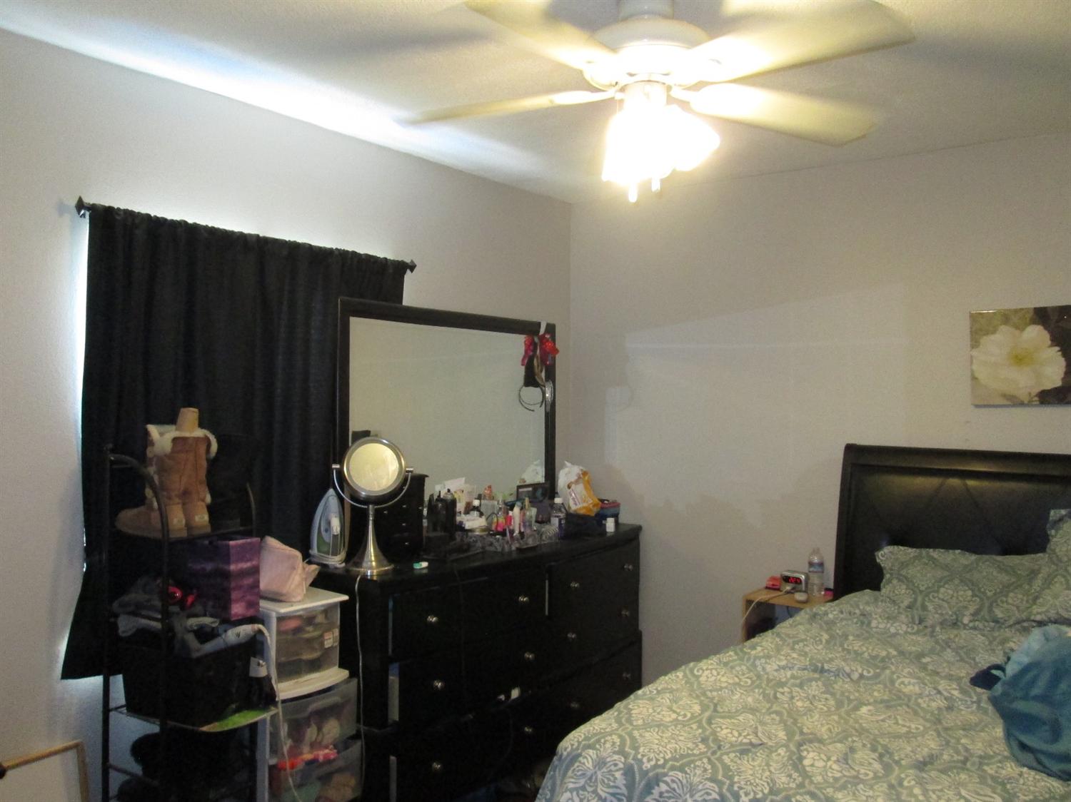 1341 D Street Reedley, CA 93654 - Photo 8 of 14