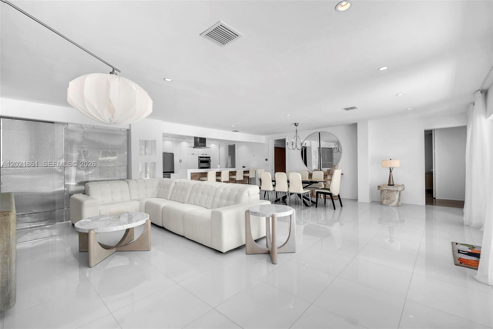 203 Ridgewood Road Coral Gables, FL 33133 - Photo 23 of 44