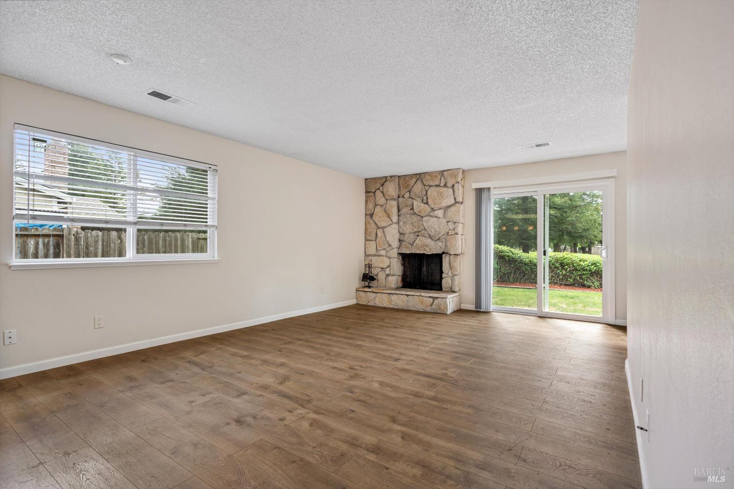 203 Fauna Avenue Rohnert Park, CA 94928 - Photo 12 of 25