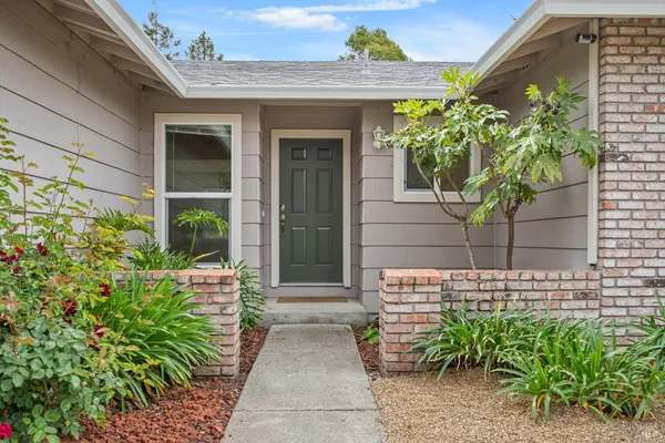 $775,000 | 203 Fauna Avenue, Rohnert Park, CA 94928