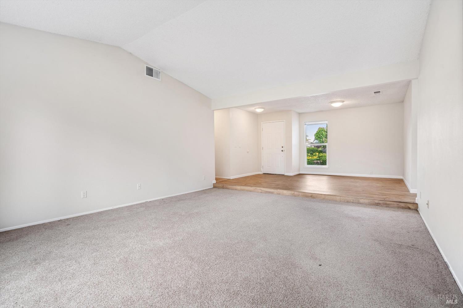 203 Fauna Avenue Rohnert Park, CA 94928 - Photo 6 of 25