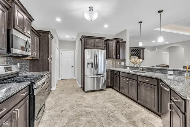 $425,000 | 605 Spinnaker Trace, Lafayette, IN 47909