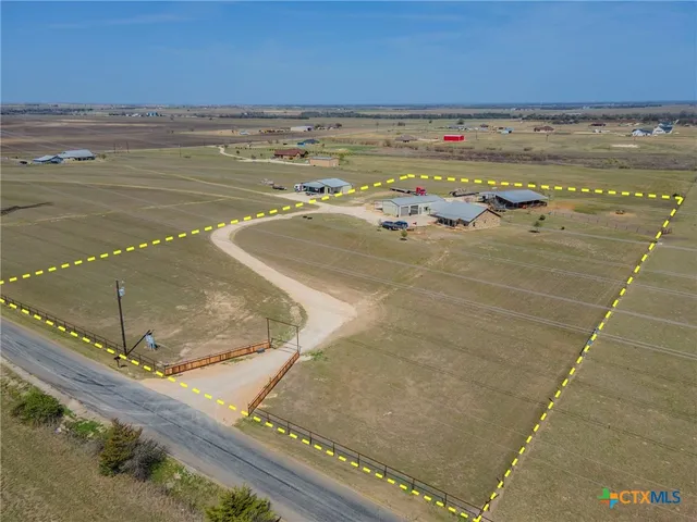 $770,000 | 3200 County Road 320, Granger, TX 76530